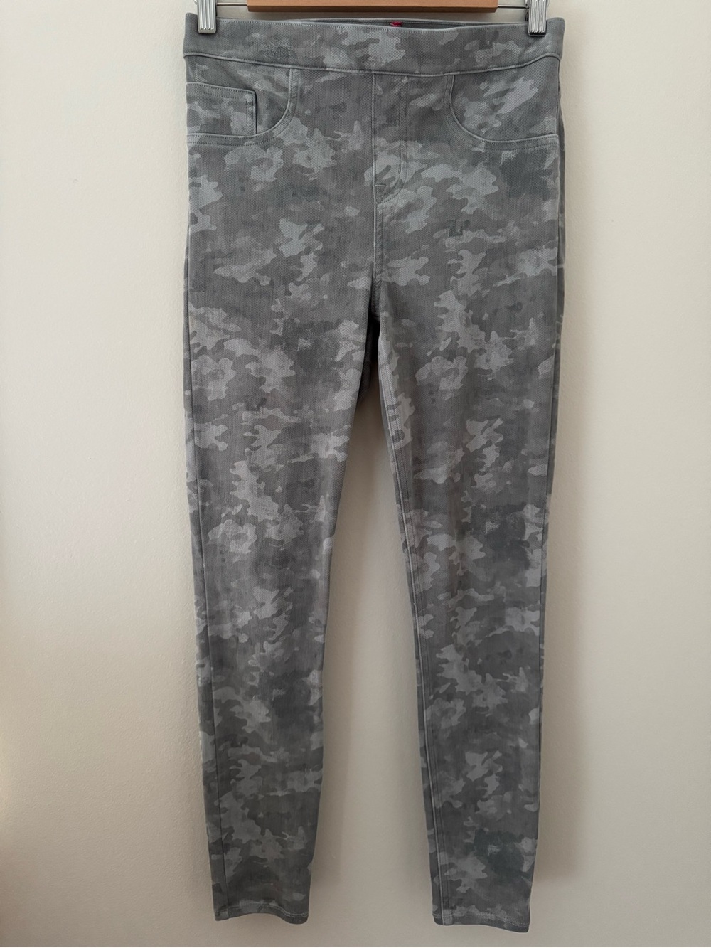 SPANX Jean-ish Leggings Gray Camo • Size M Soft Cotton Blend - Picture 2 of 10